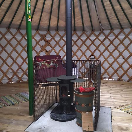 The Yurt Hotel Isle of Gigha Buitenkant foto